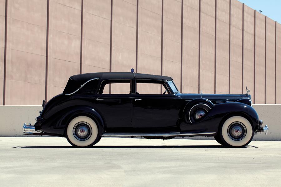  Packard Twelve All-Weather Cabriolet by Brunn 1938 года  (фото 20 из 25)